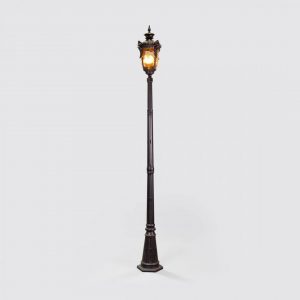 Victorian Lamp Post