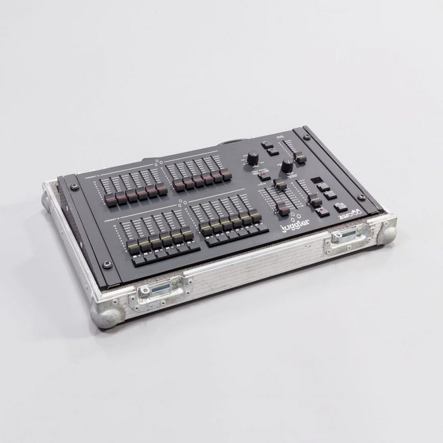 Zero88 Juggler 12/24 Lighting Console