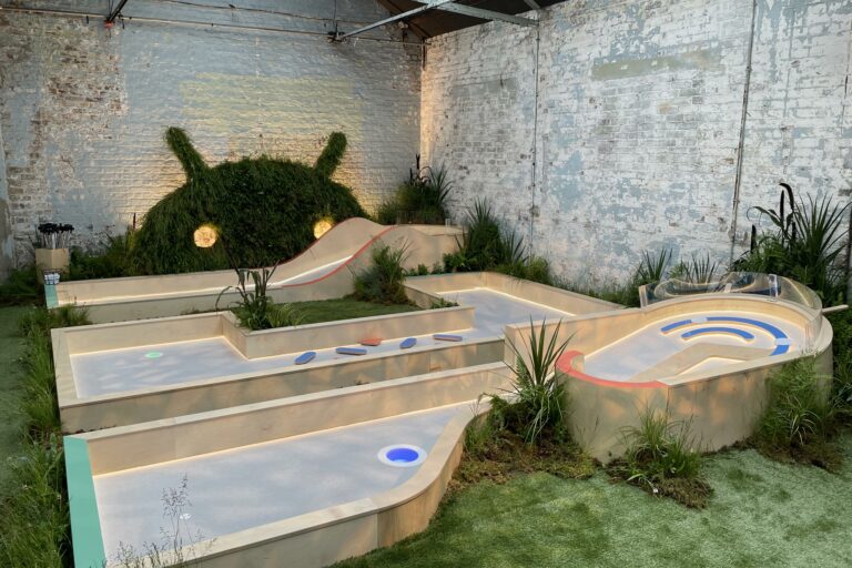 Android Roadshow Bespoke crazy golf